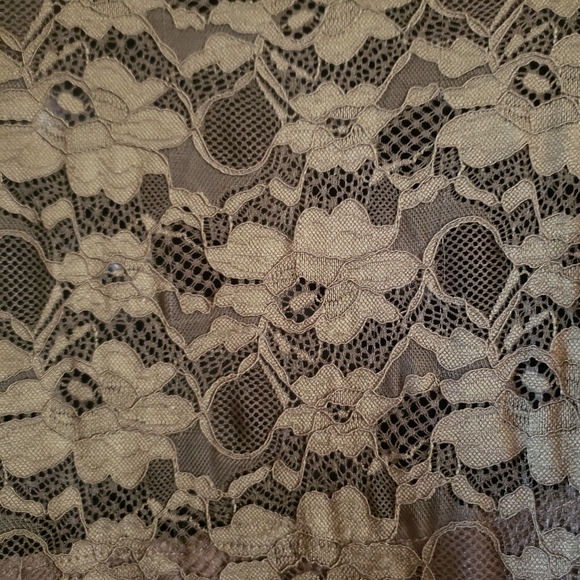 Tru Self Olive Green Boho Flared Sleeve Top - Picture 9 of 10